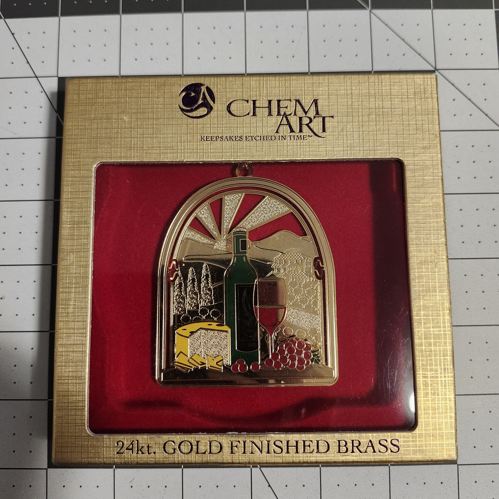 ChemArt Keepsakes Etched In Time The Vineyard 24kt Gold Finished Brass Ornament
